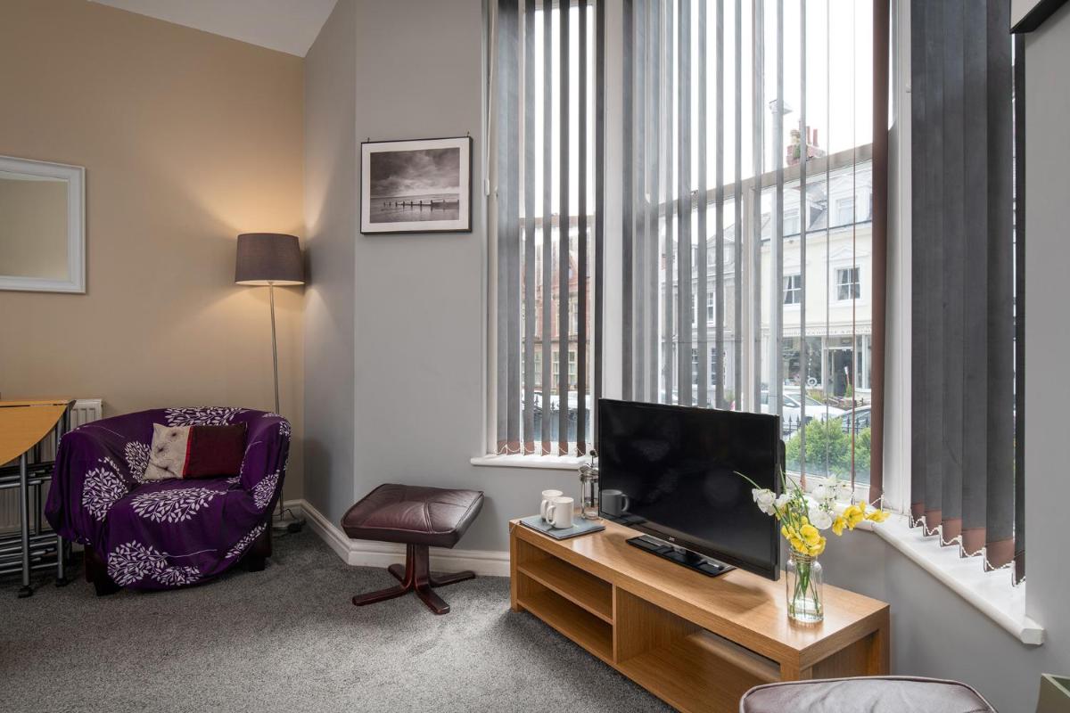2 bedroom Llandudno holiday apartment - Hizvo