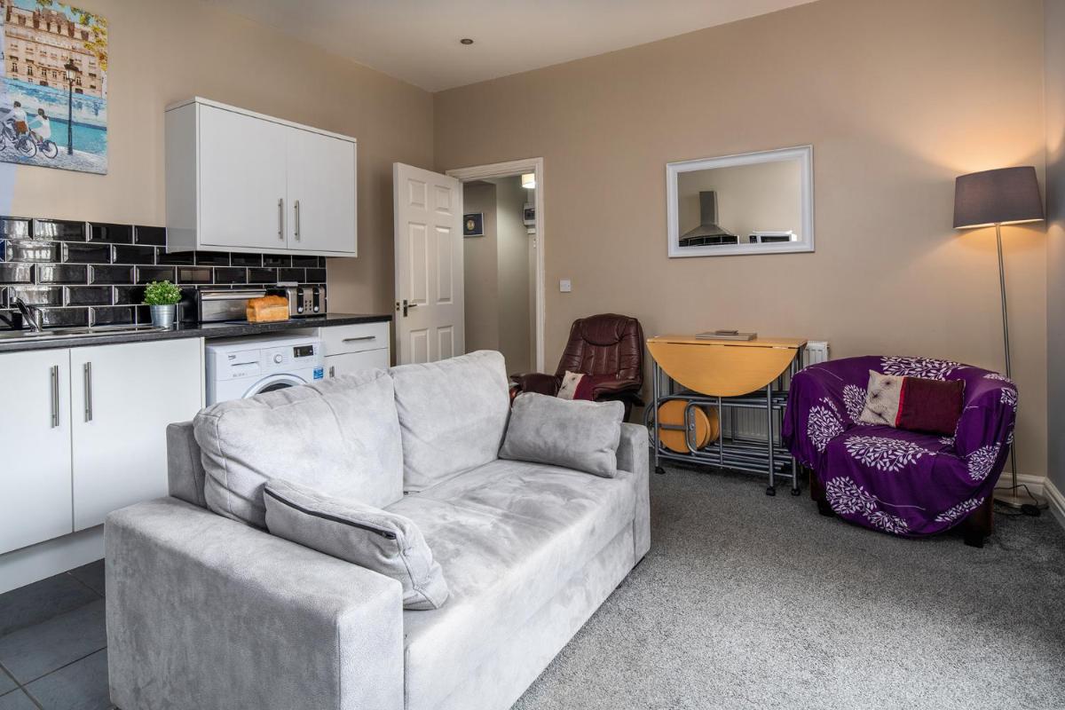 2 bedroom Llandudno holiday apartment - Hizvo