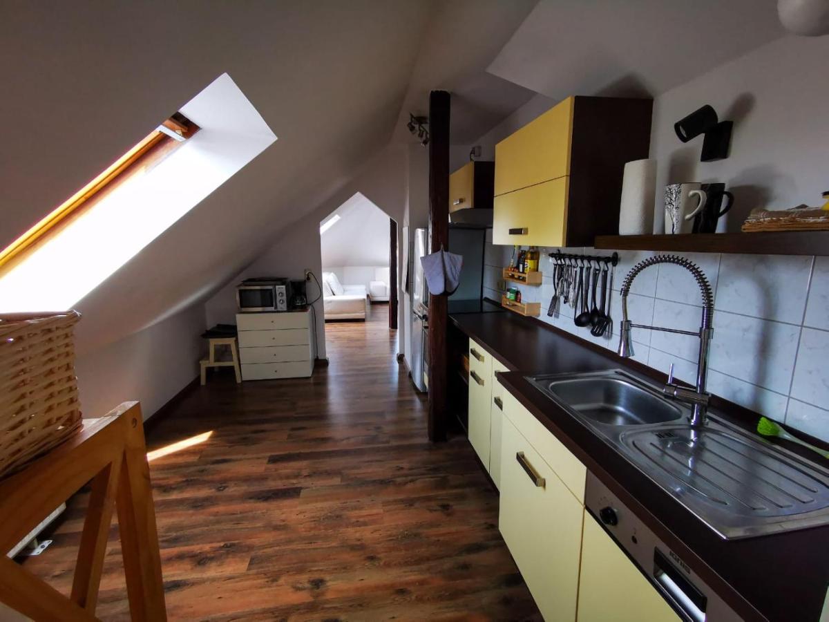 Zwickau City Apartment - Housity