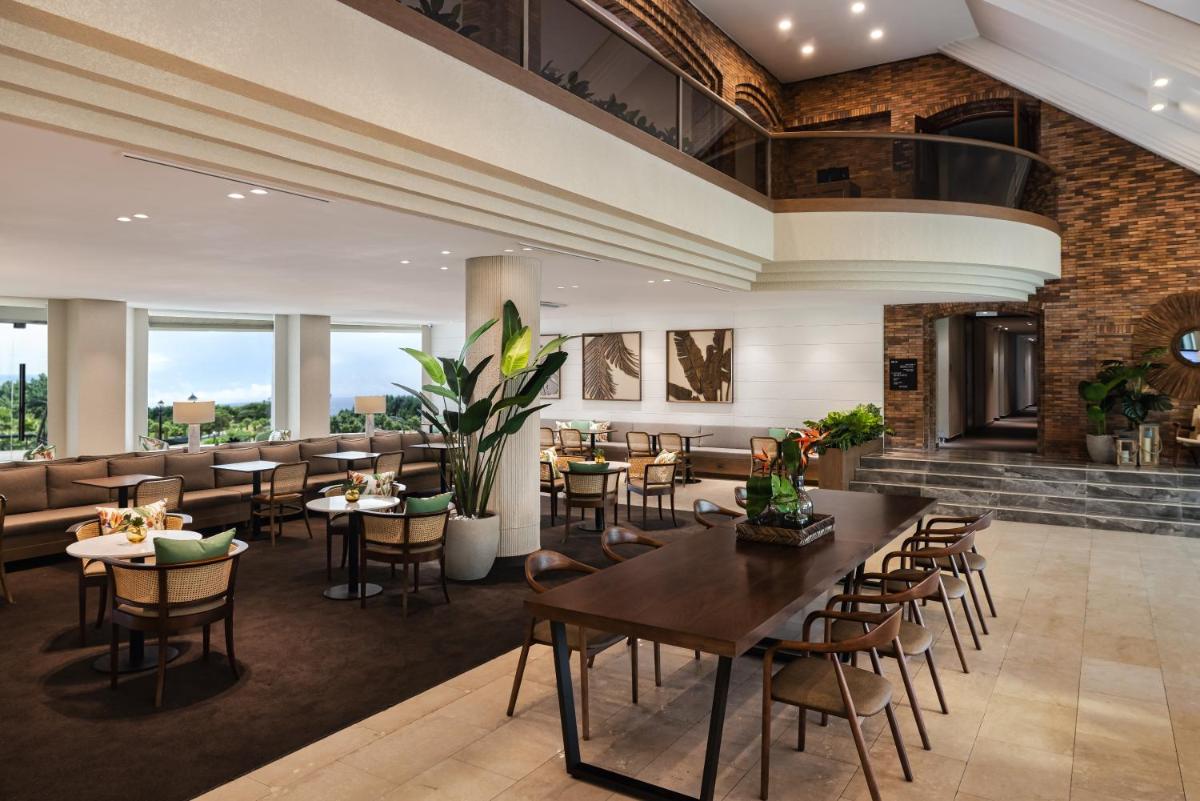 Kensington Resort Jeju Jungmun - Housity
