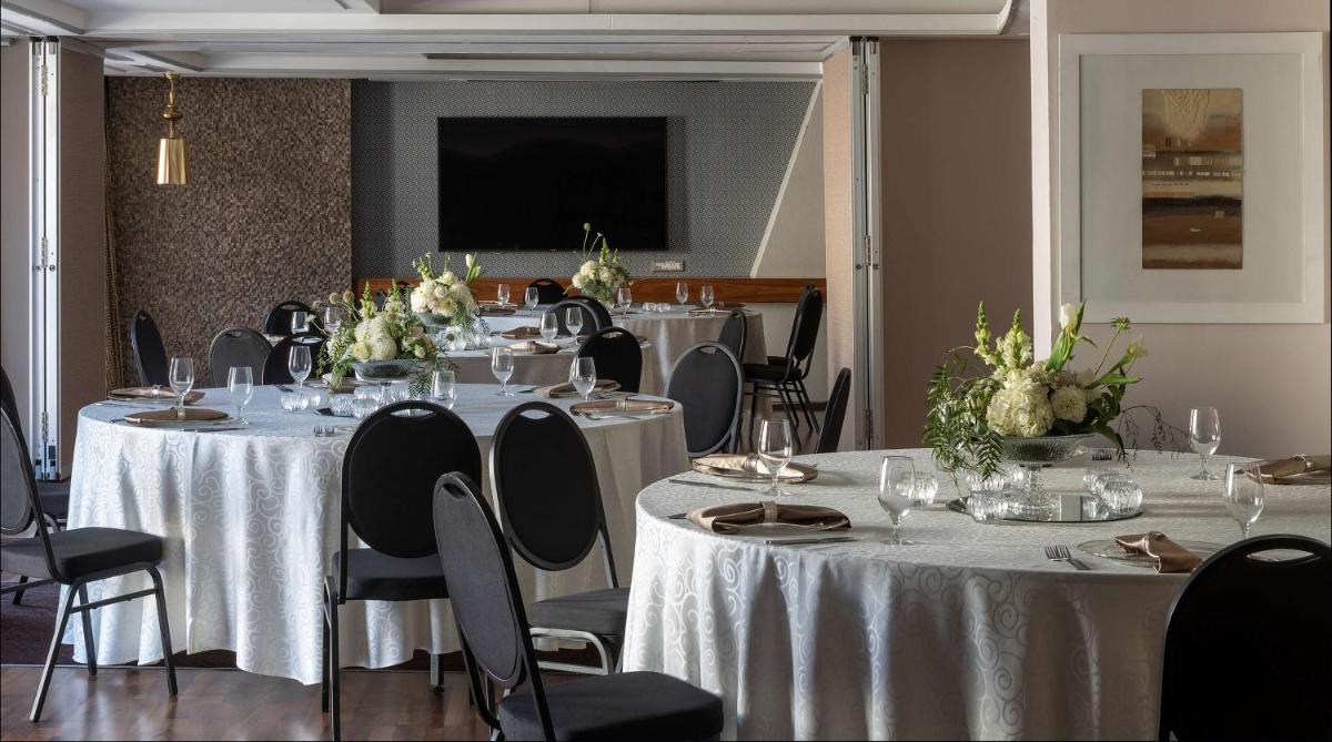 Hyatt Regency Cape Town - Housity