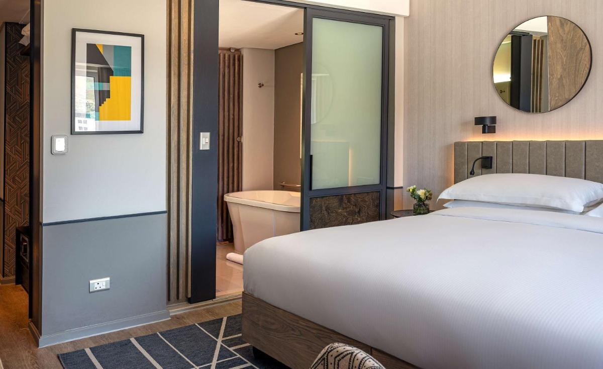 Hyatt Regency Cape Town - Housity