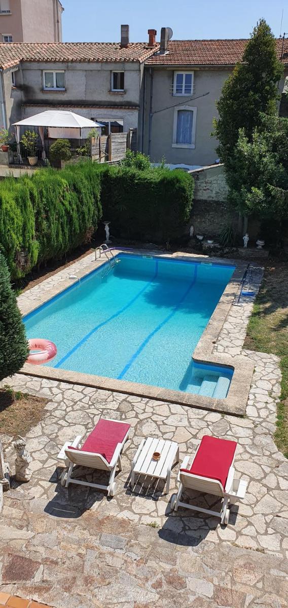 La casa de Margarita y Sisco, Villa avec piscine - Housity