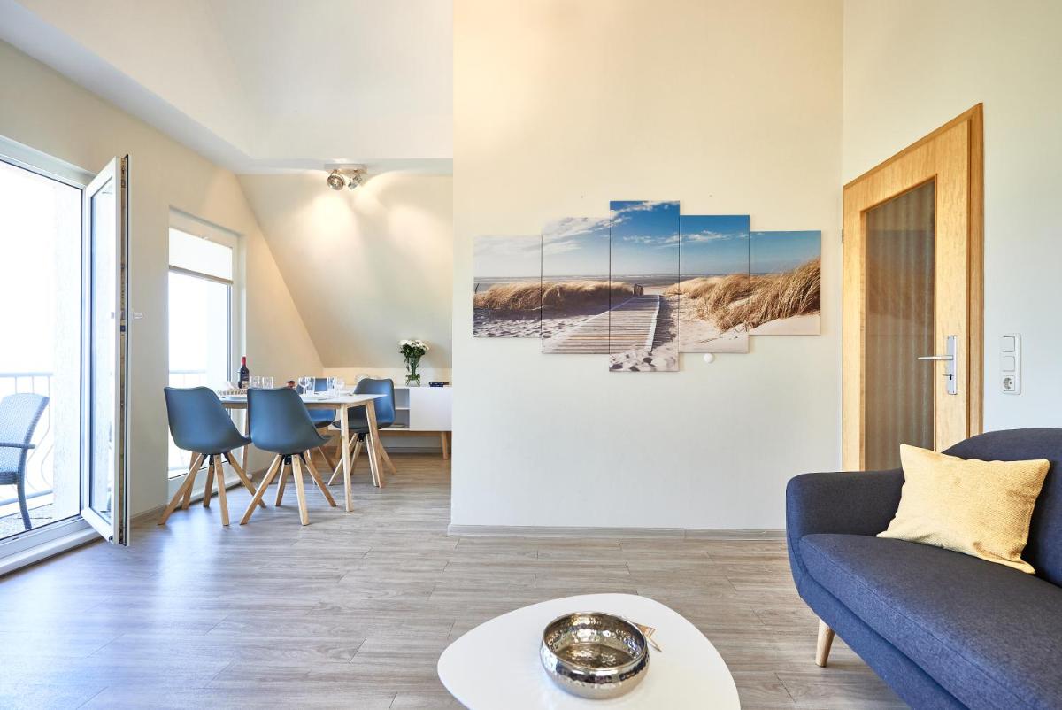 Haus Pamir _ Fewo 28 - Housity