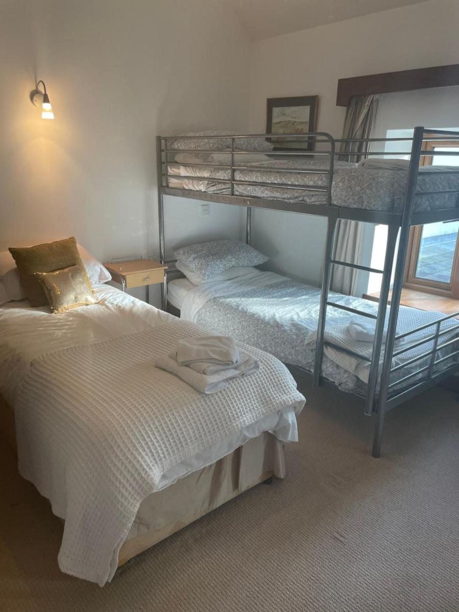 O'Domhnaill's Guesthouse - Lig do Scíth - Housity