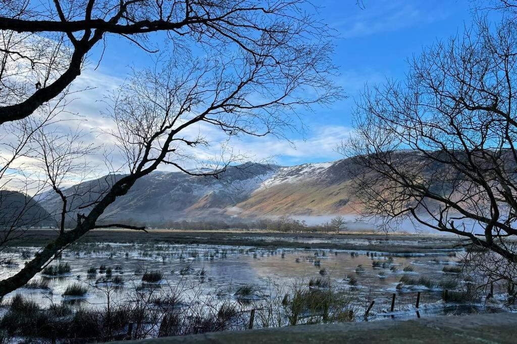 Relaxing Family Caravan stay in the lakes - Housity