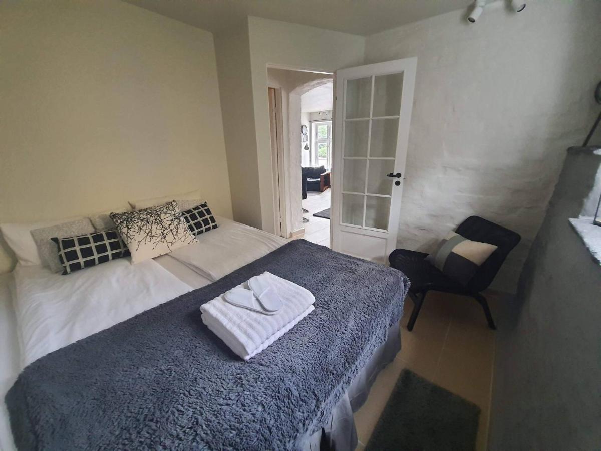 Bnb Downtown Stavanger Nicolas 3 2 Rooms - Housity