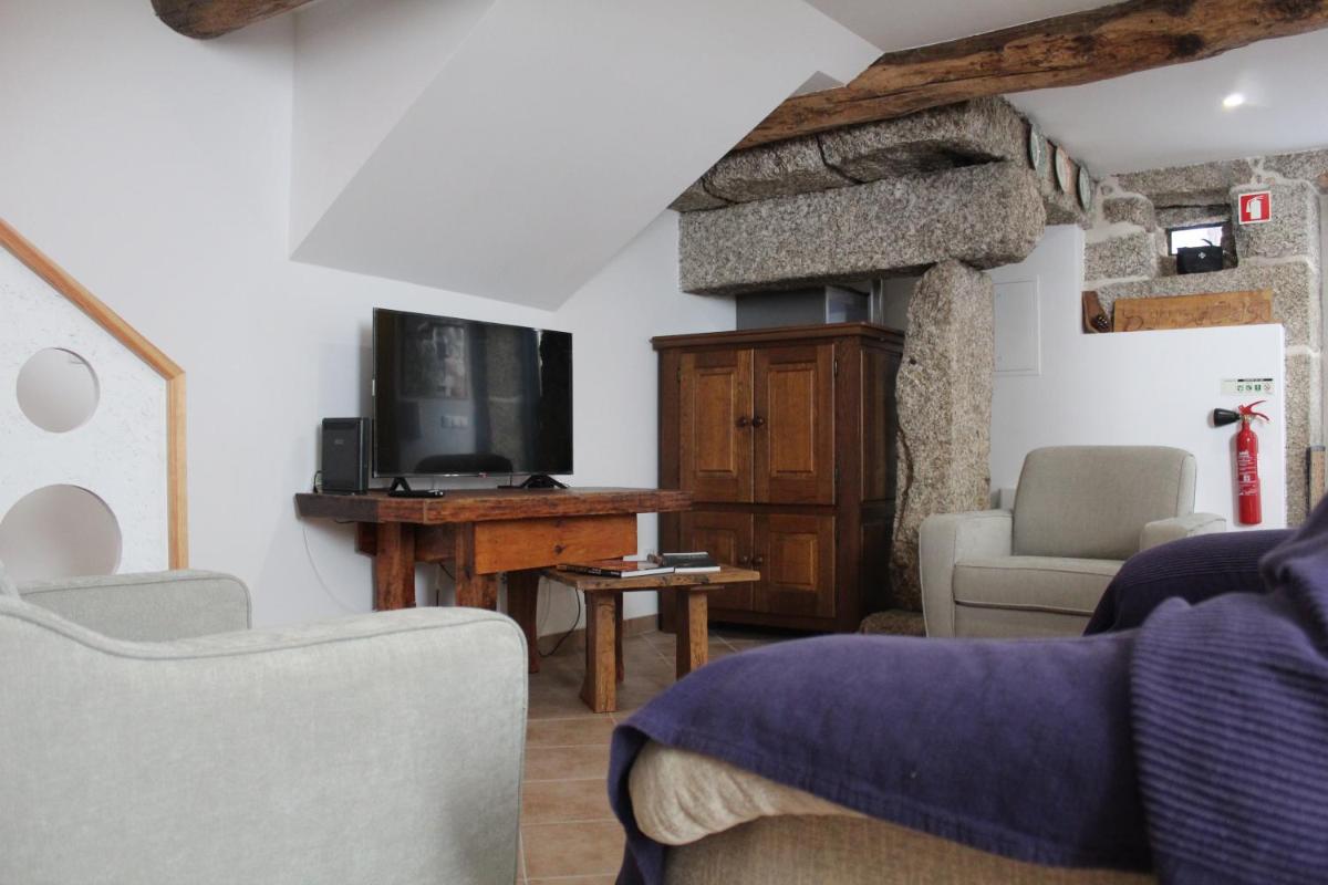 Sambuc'asa - Serra da Estrela - Housity