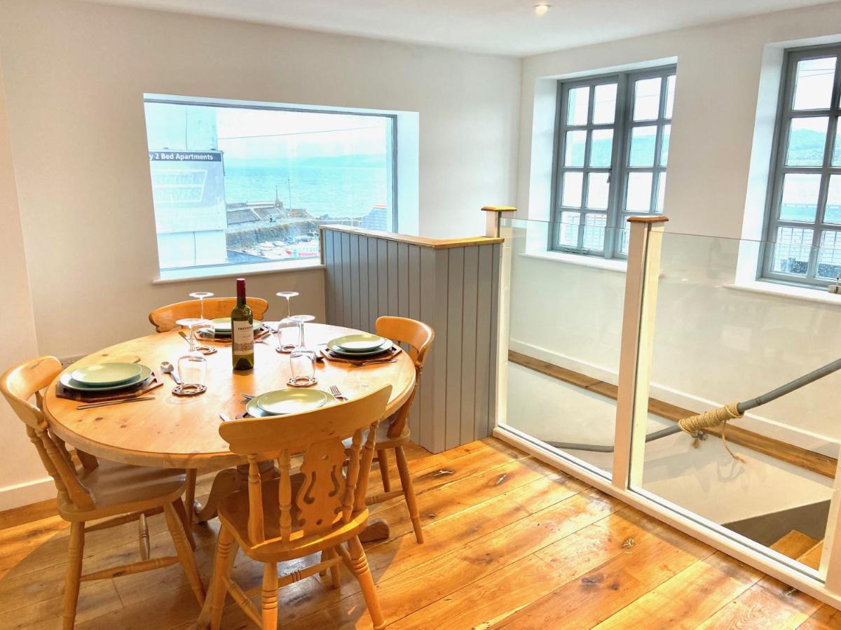 Harbour Lights Apartment - Housity