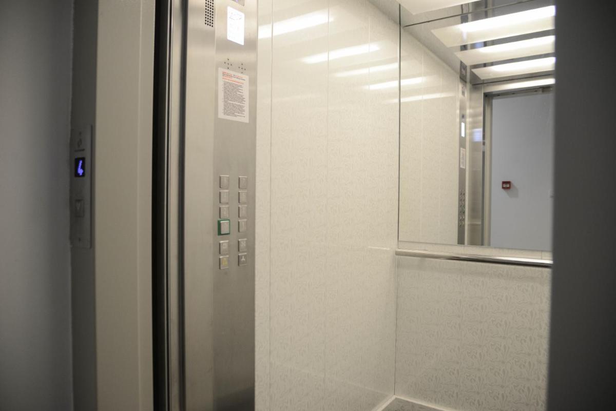 Apartment DobraYa Grey - Housity