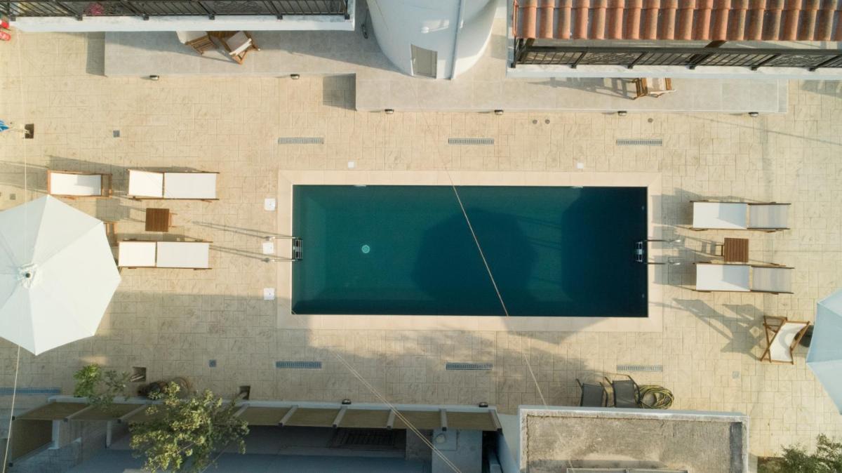 Hello Village Chania - Housity
