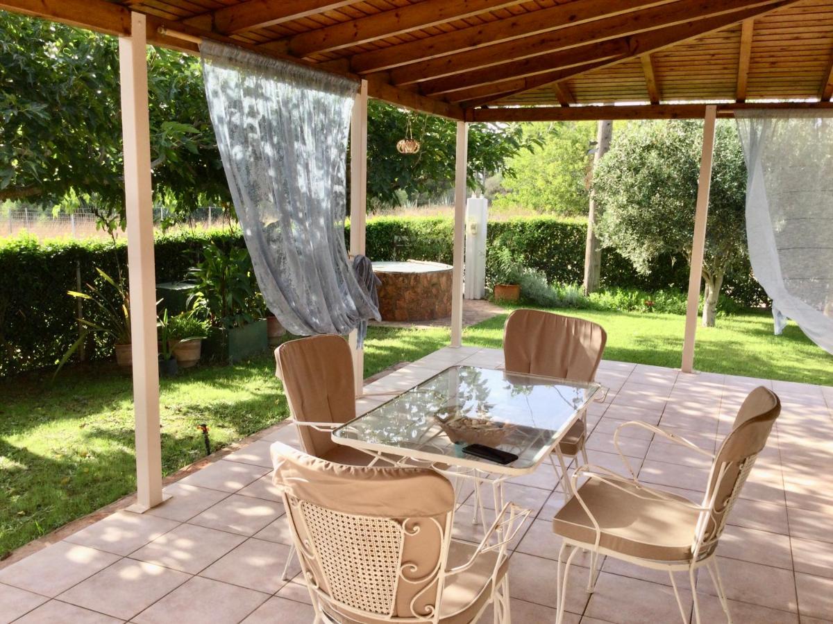 Ioanna's KATAKOLO Seaside Family House near OLYMPIA - Housity