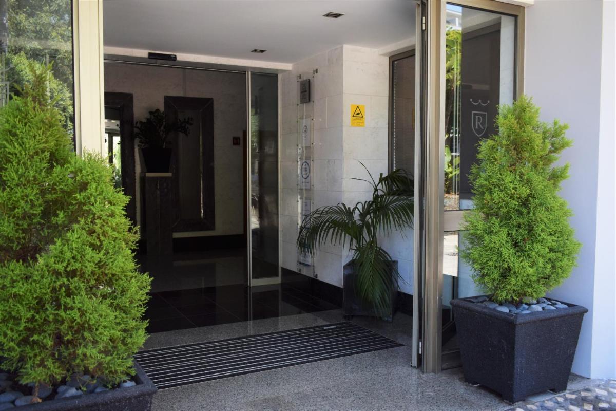 A fachada ou entrada de Madeira Regency Cliff - Adults Only
