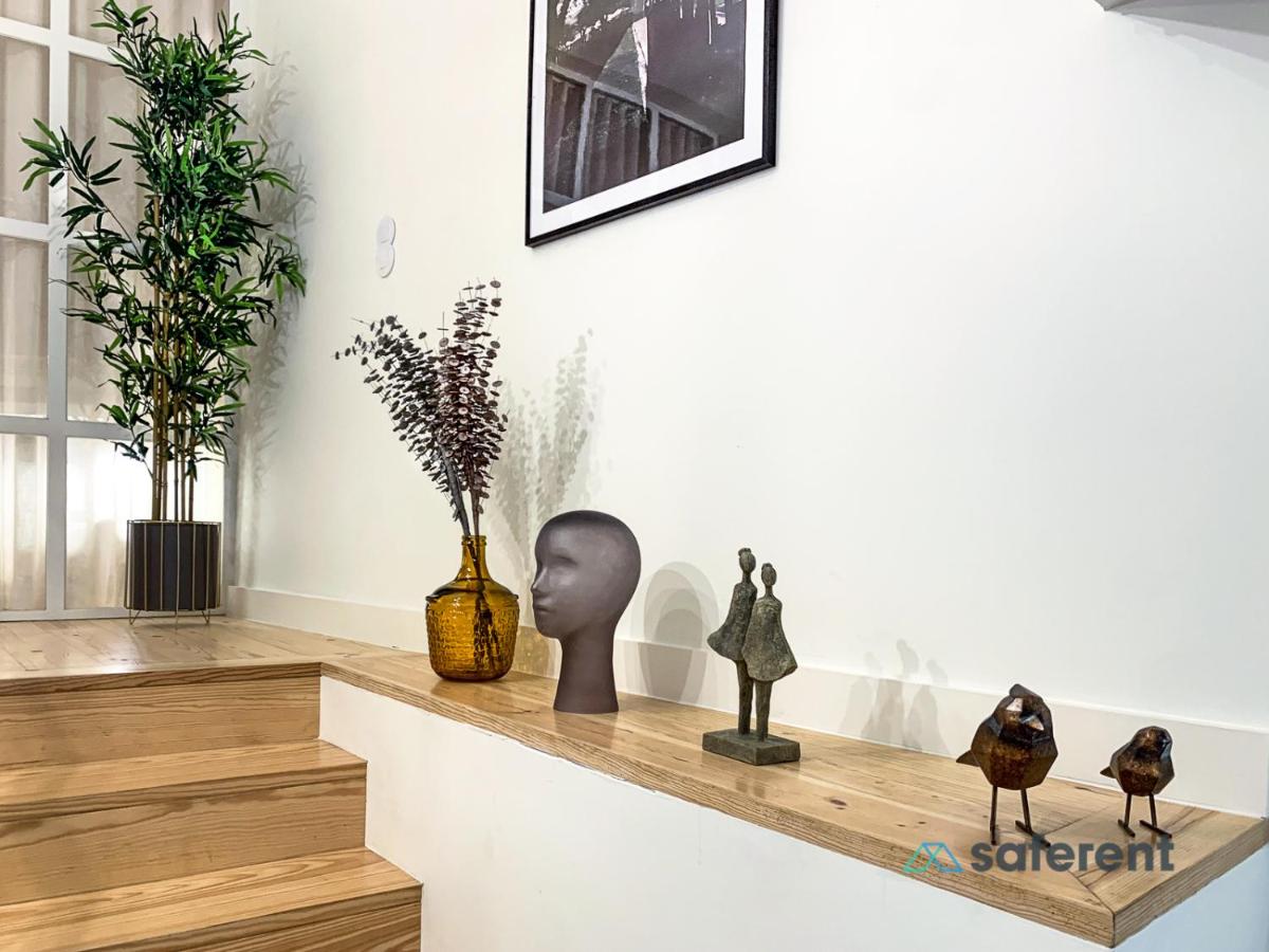 Stylish Triplex next to Ribeira - Housity