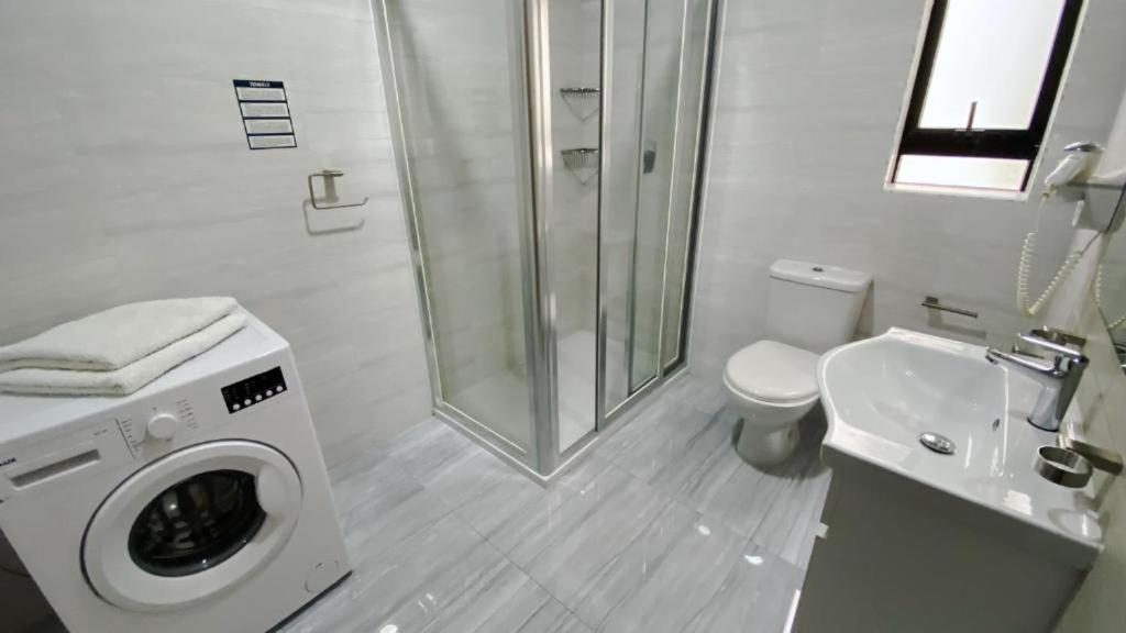 Point - 101Moroni - Housity