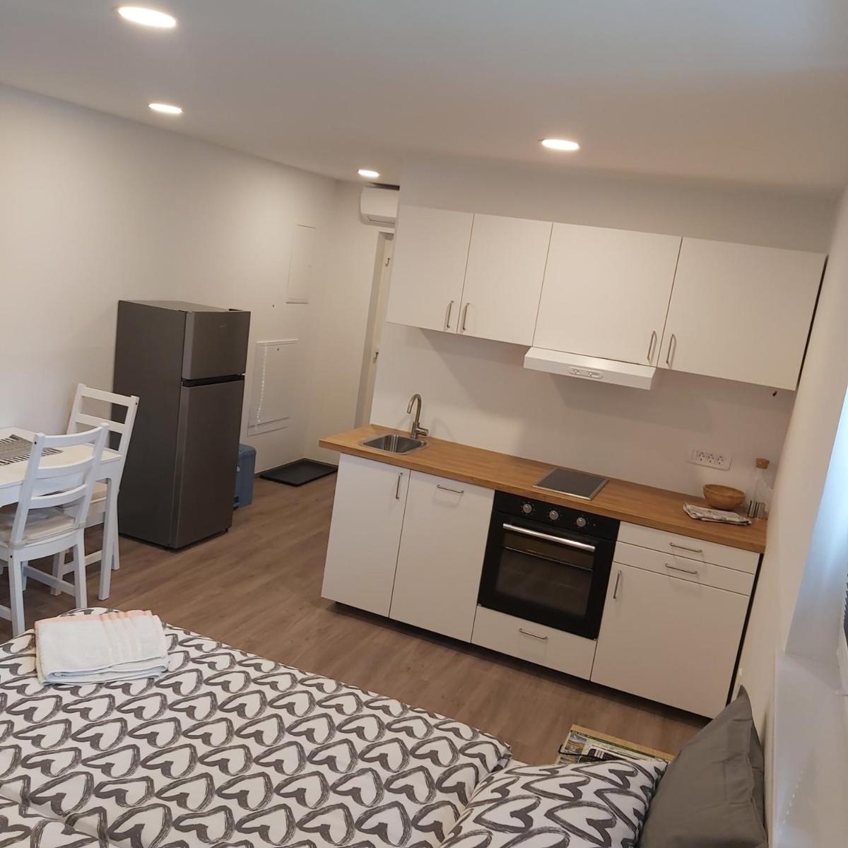 Studio Mici - Housity