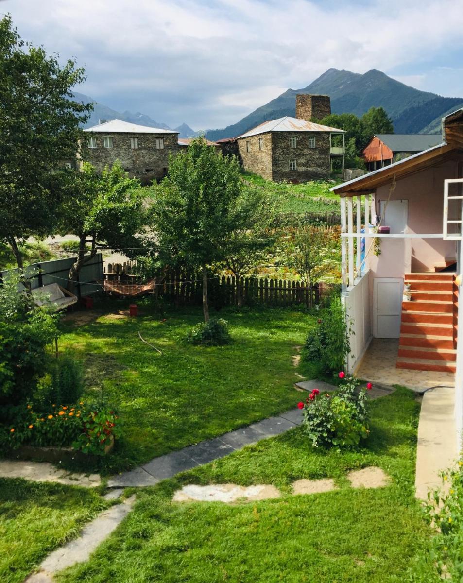 Suitetrails - Guesthouse LALI GULEDANI