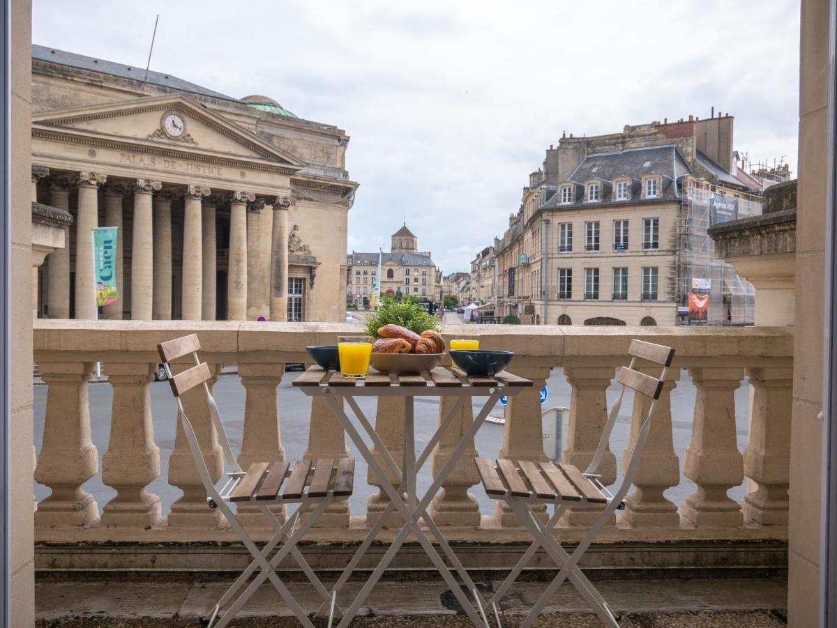 Studio rénové avec terrasse et vue unique ! - Housity