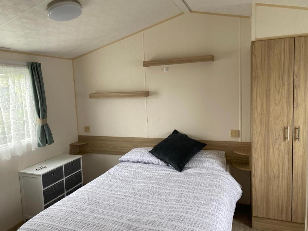 Rose View C3 - Primrose Valley Winter Season - Housity