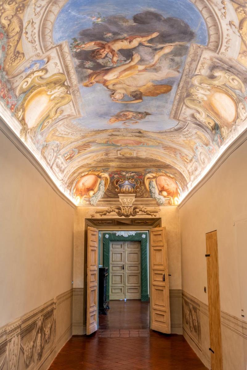 Villa Cattani Stuart XVII secolo - Housity