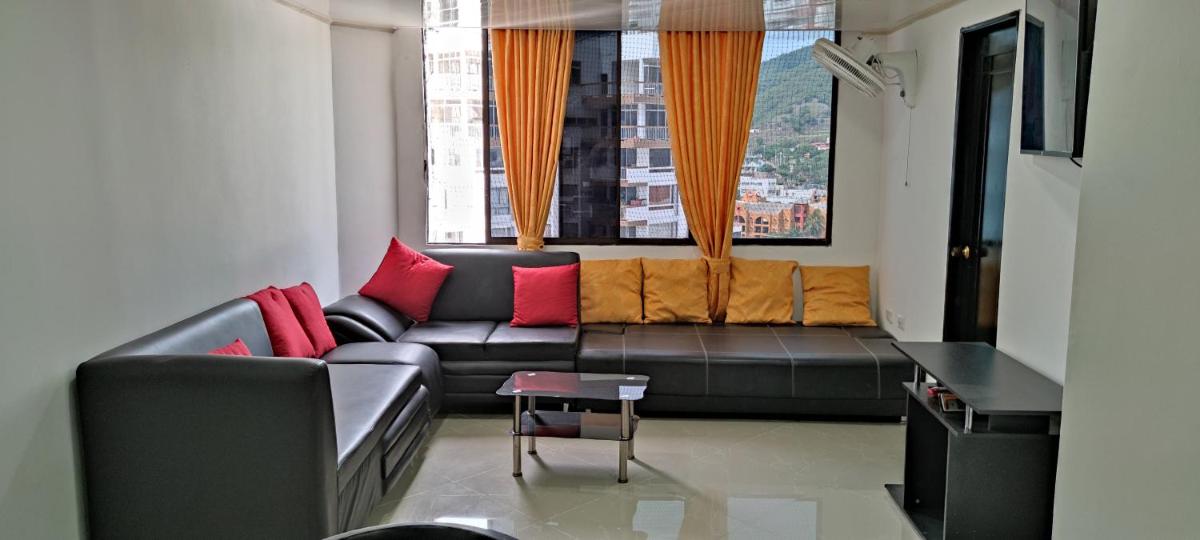 Condominio al frente de la playa EL RODADERO! Amplio y hermoso apartamento - Housity