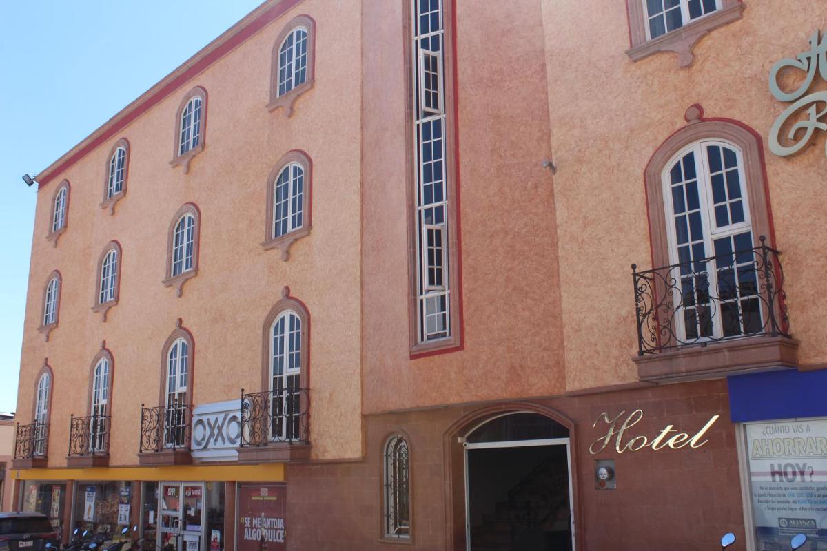 Hotel Real Santa Fe - Housity