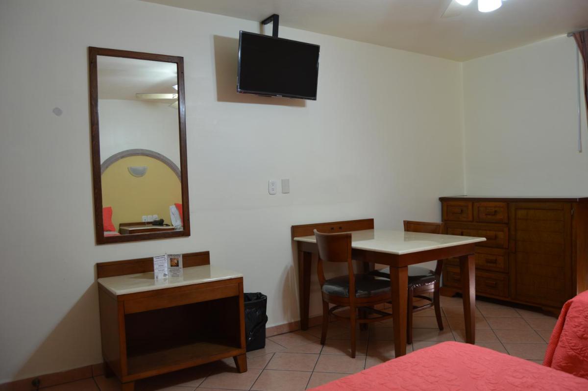Suitetrails - Hotel Real Santa Fe