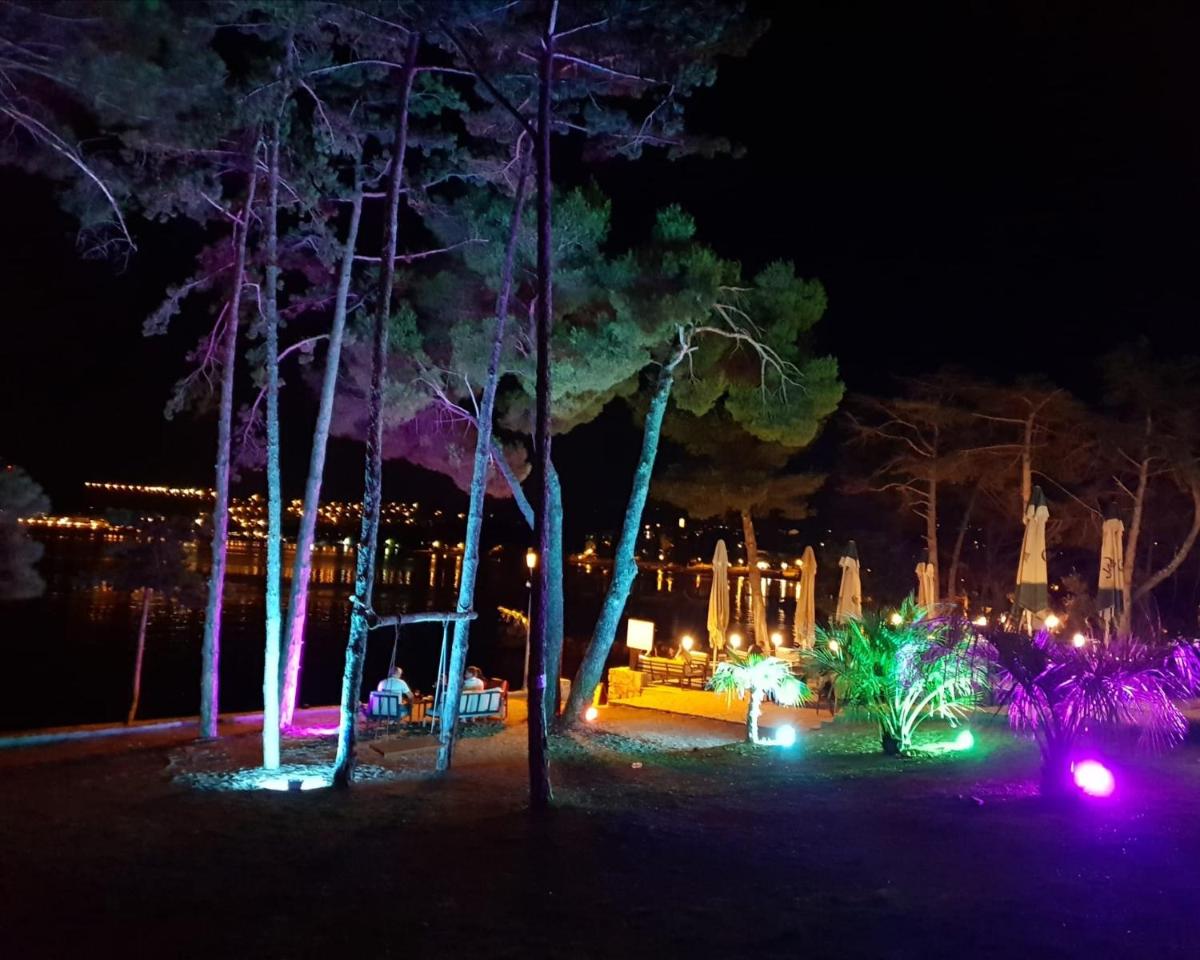 Apartments Mare & Mons Deluxe - Housity
