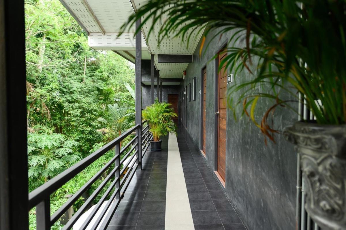 Madison Hotel - Housity