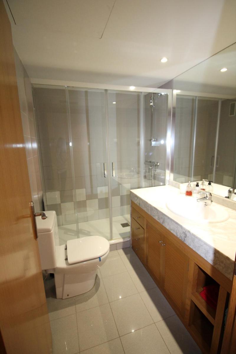 Rooms Gran via - Housity