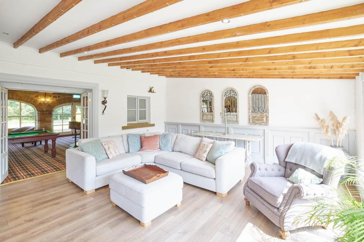 Host & Stay - The Arches Country House - Housity
