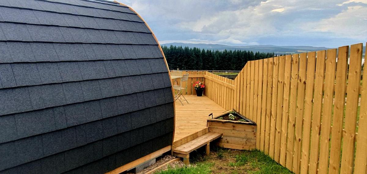 The Pod at Hollingwell House - Glamping NC500 Edderton - Housity