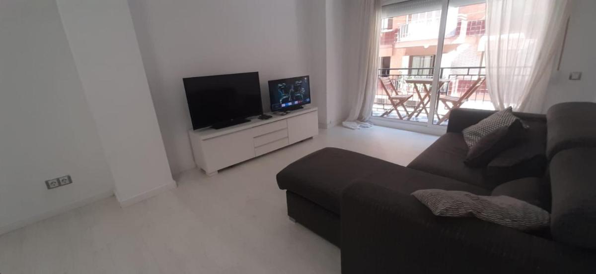 Confortable Apartment Tarraco - Housity