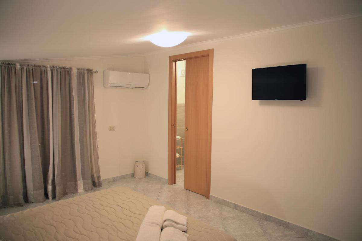 Rara Domus B&B - Hizvo
