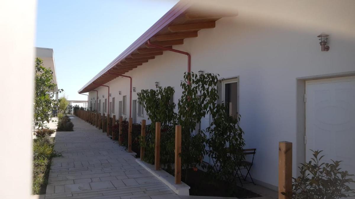 Rena Resort - Housity