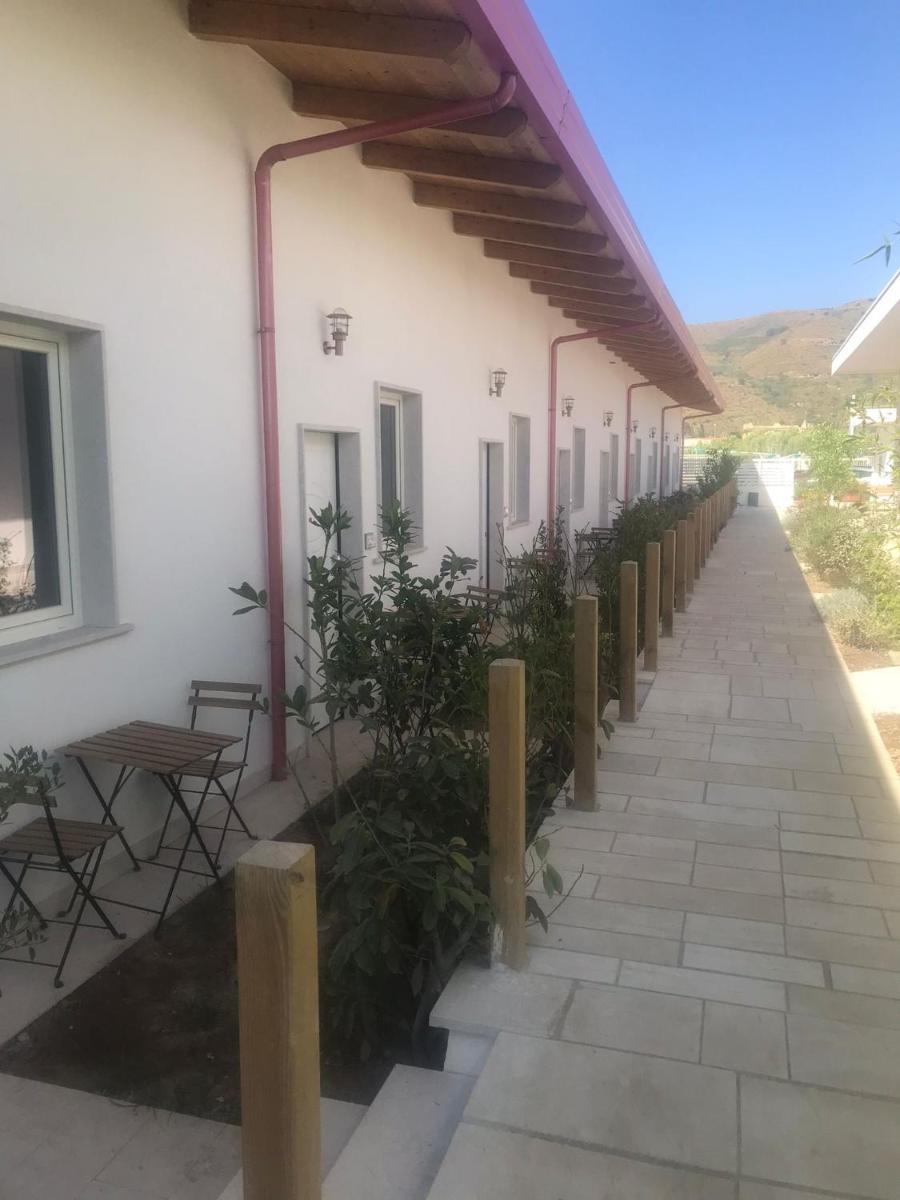 Rena Resort - Housity