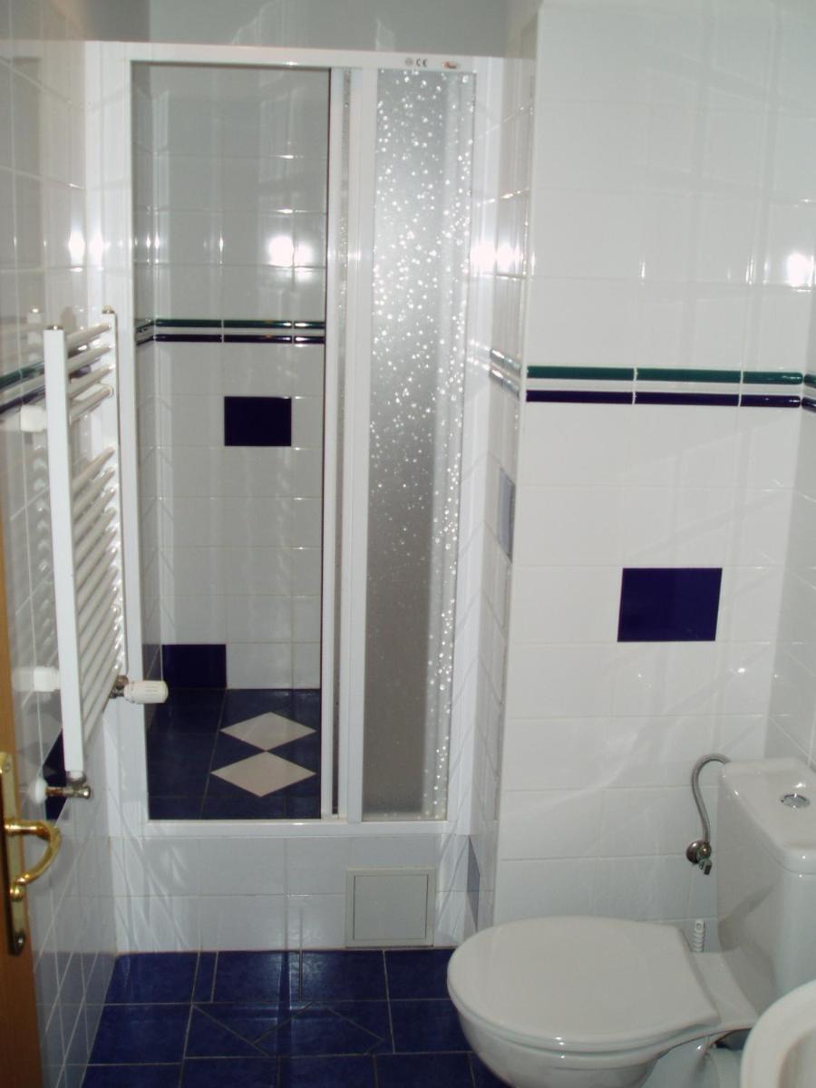 Nebozízek - Housity