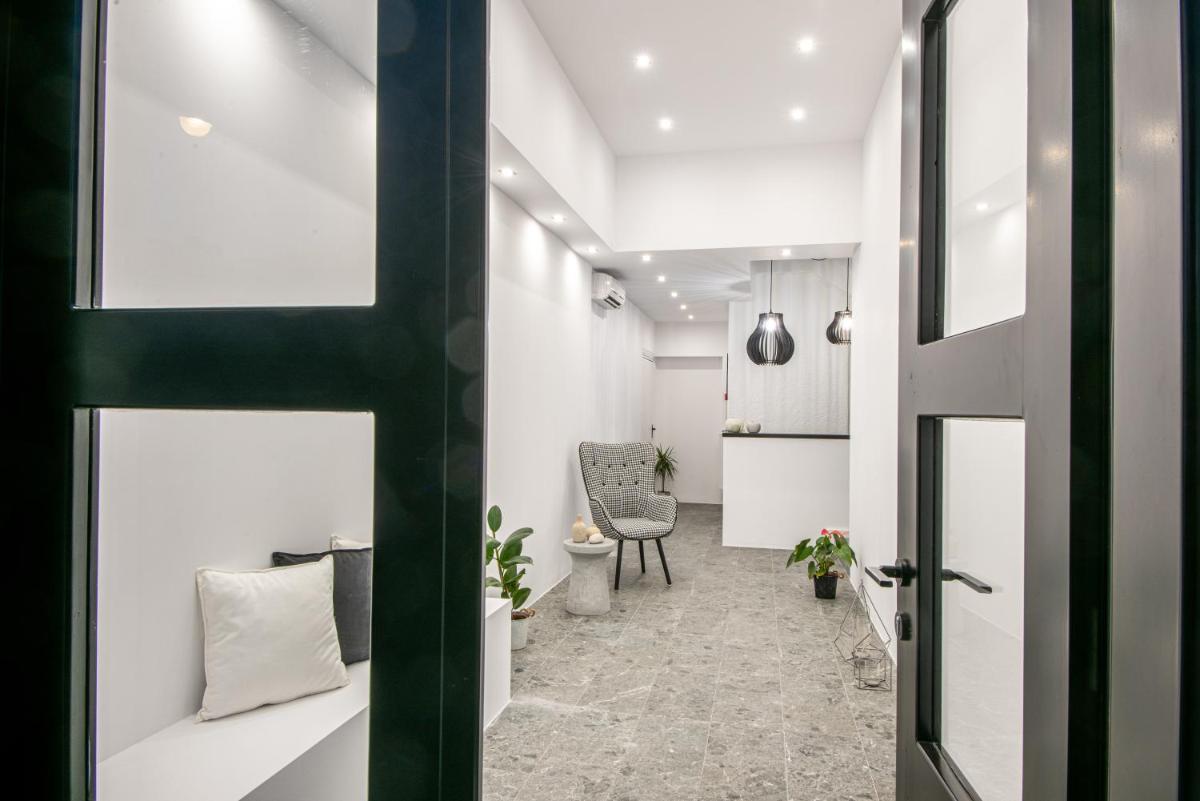 Kalypso Suites Hotel - Adults Only - Housity