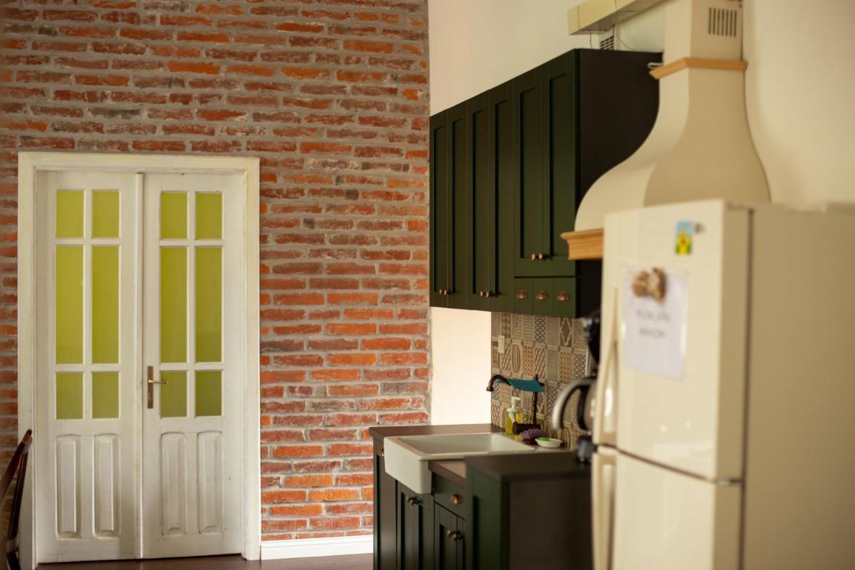 Old Lviv Apartment - Housity