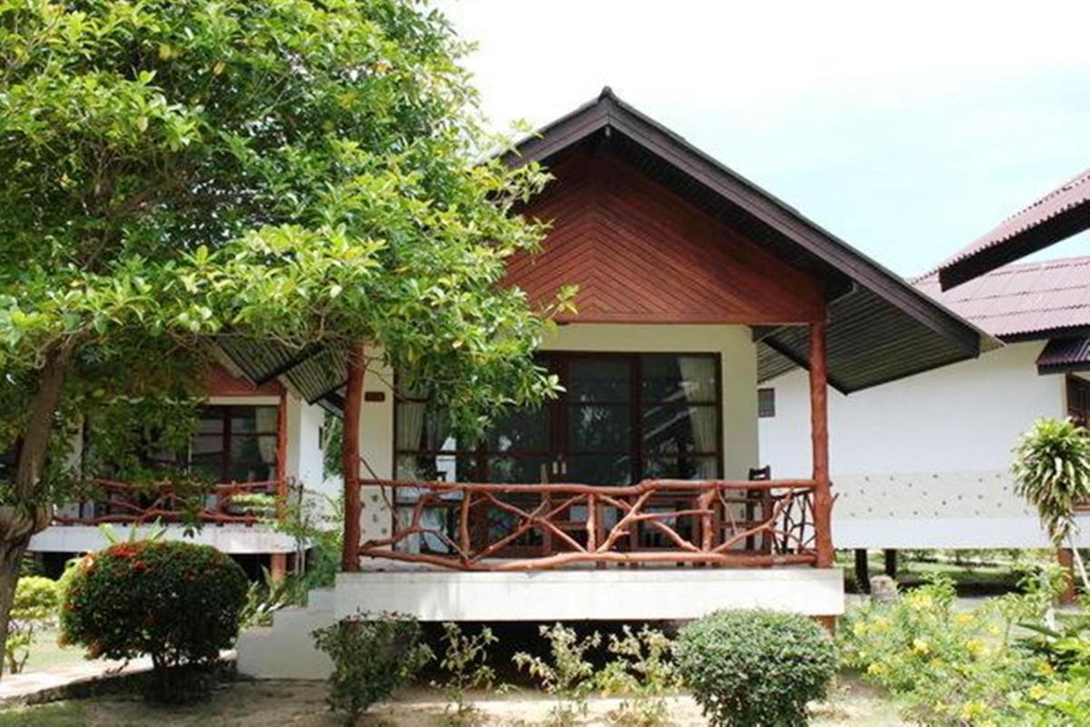 Sea Scene Resort - Housity