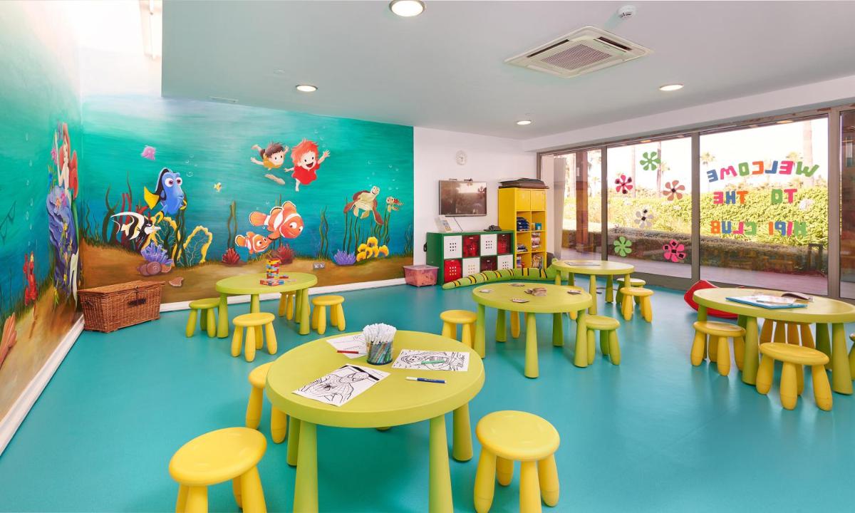 Club infantil en Hipotels Cala Millor Park