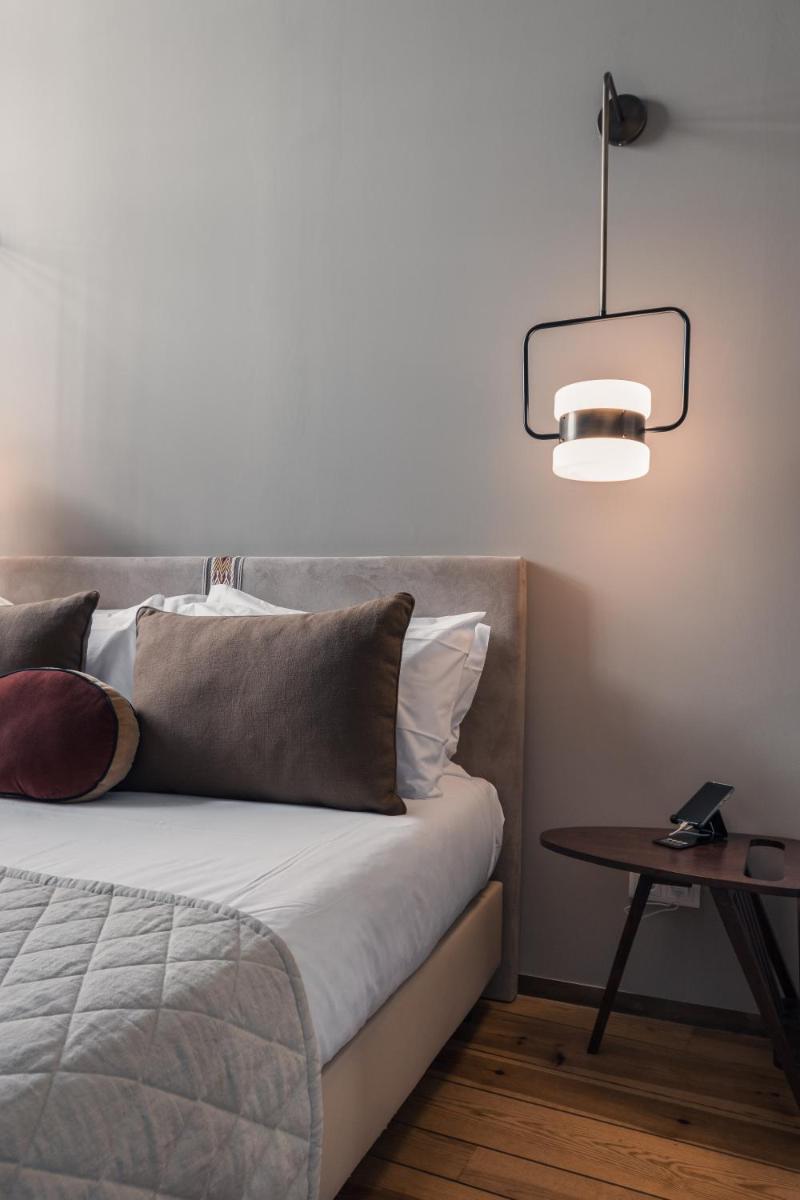 Suitetrails - Condes de Azevedo Palace Apartments