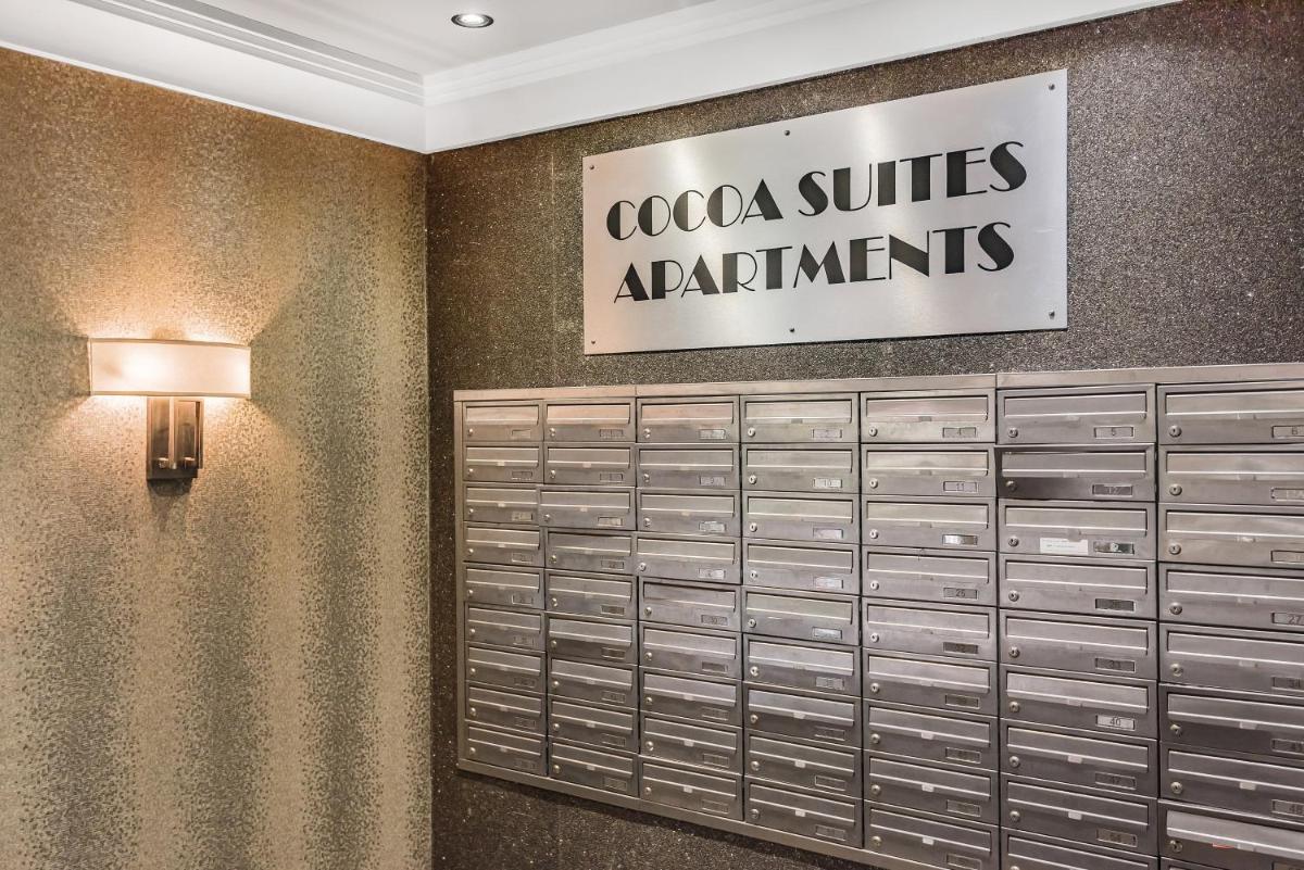 Chic one bed apartment- City Living in converted Cocoa Warehouse York PARKING - Housity