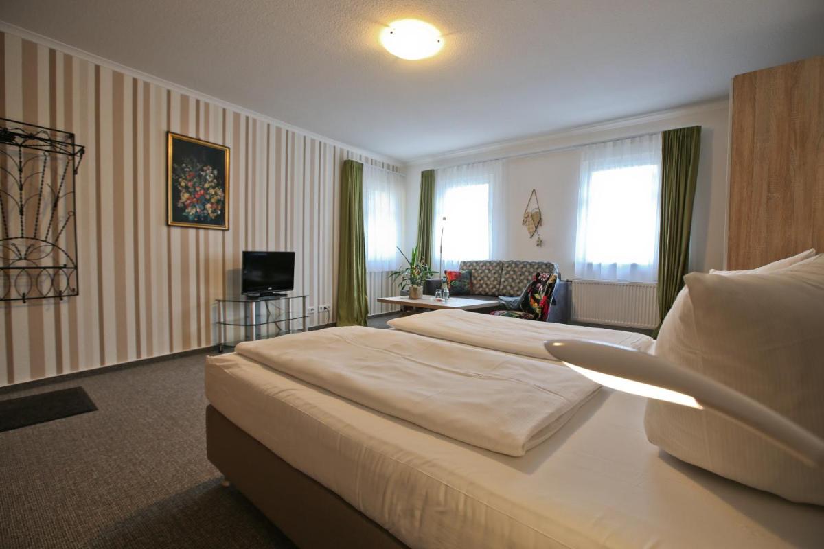 Hotel Wehlener Hof - Housity