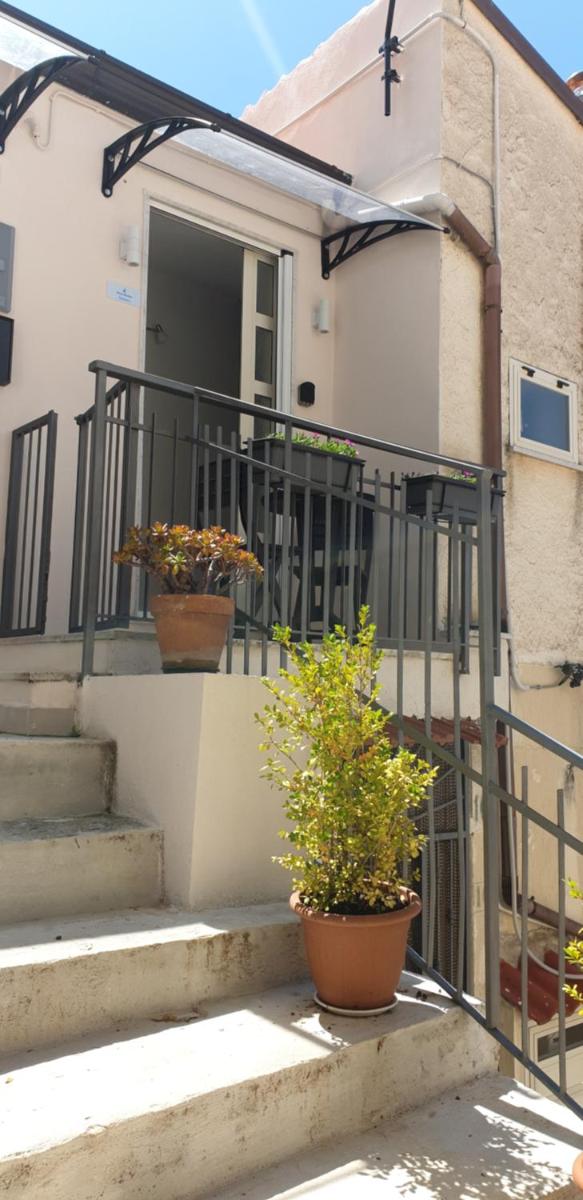 Petra Marina Aurora - Housity