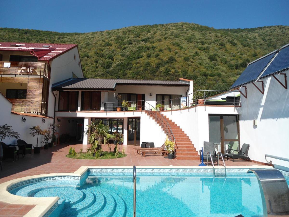 Pensiunea La Dolce Vita - Housity