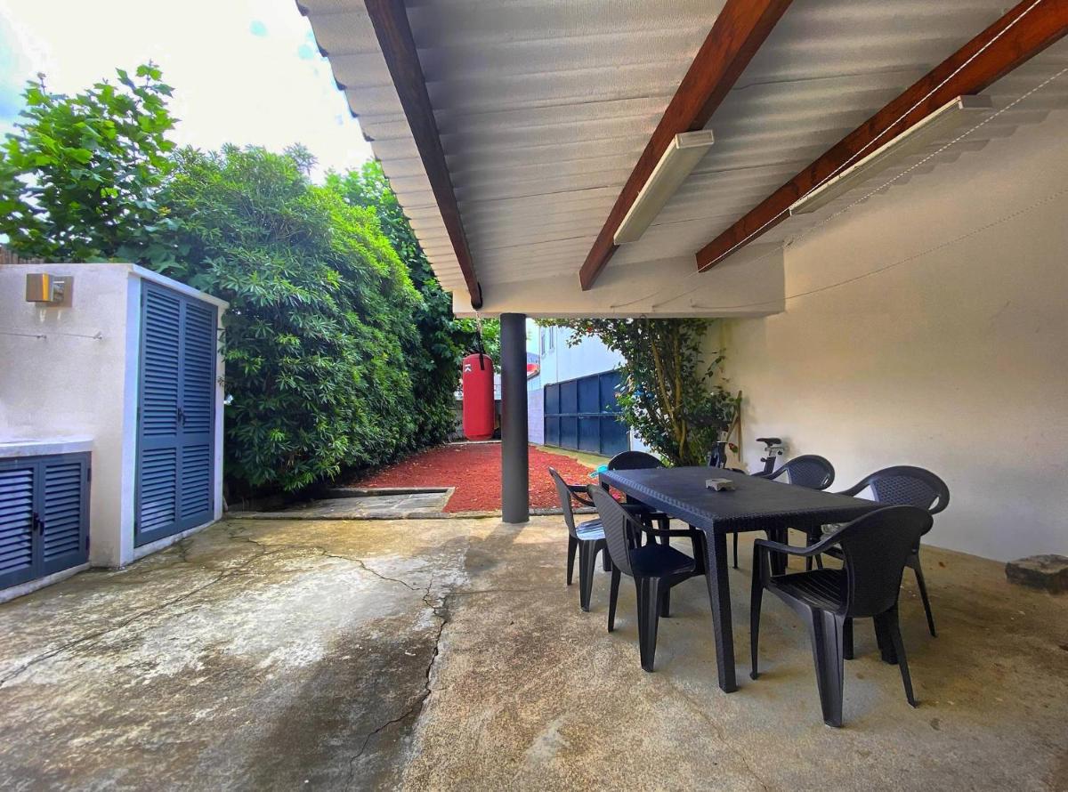 Casa na Ribeira - Housity