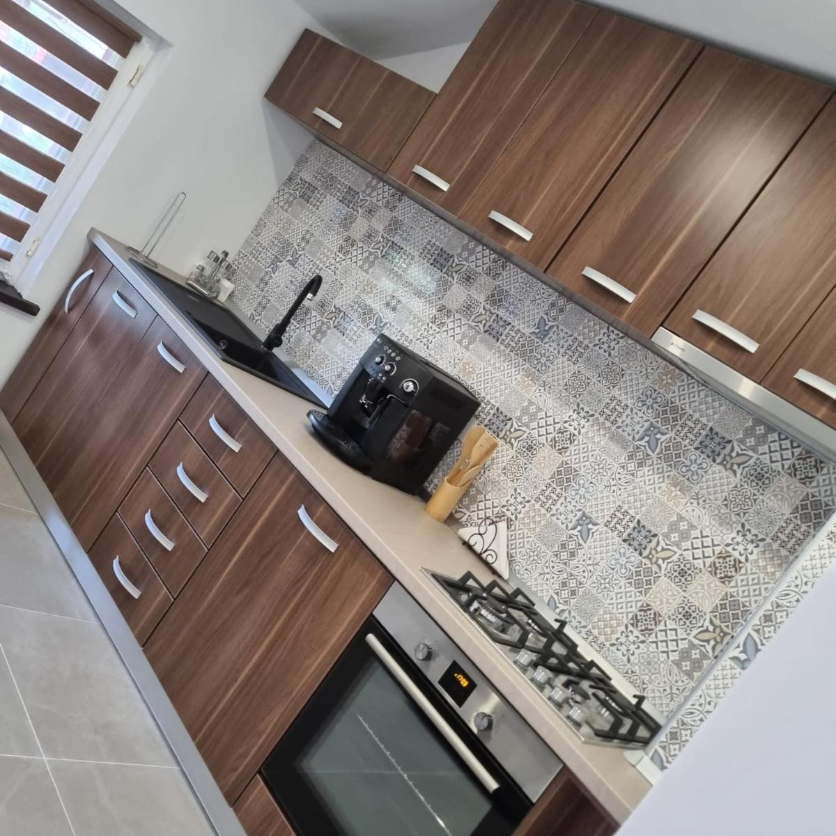 Pensiunea casa Rareș - Housity