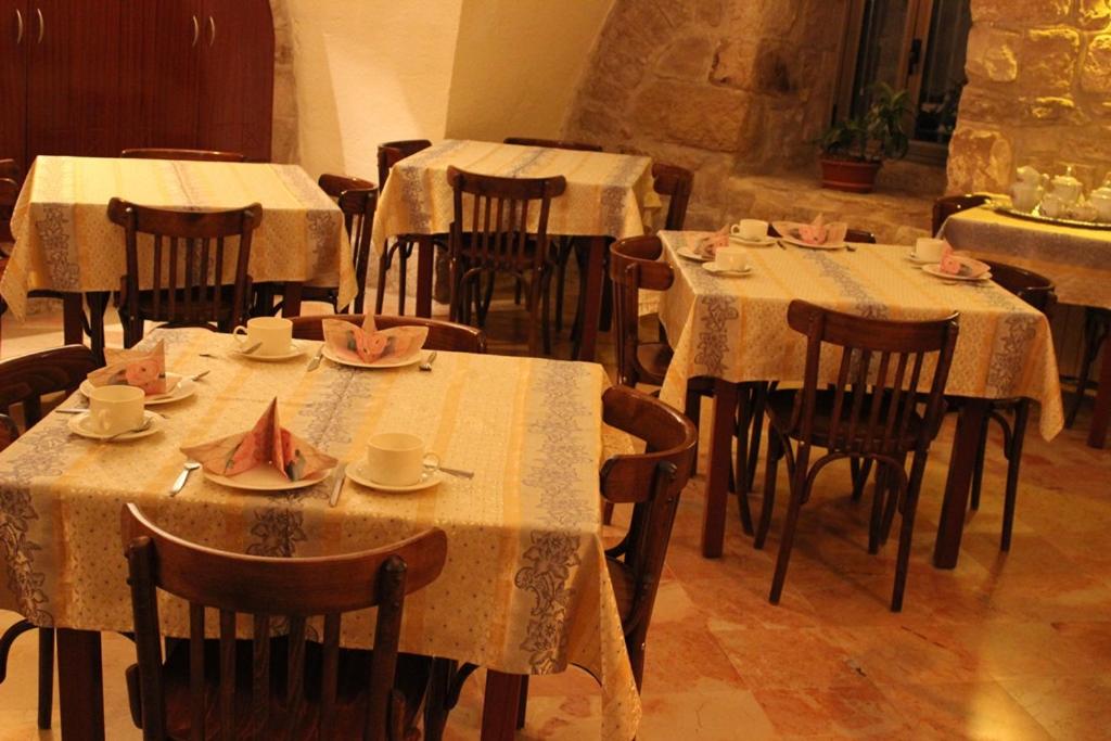 Mary's House - Housity