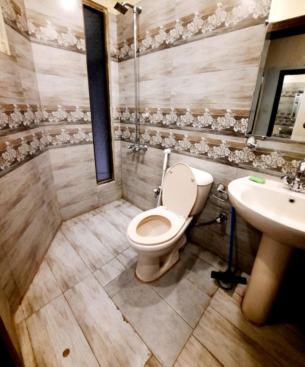 One bedroom apartment in bahria town civic center - Housity